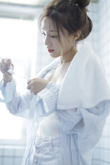 绿色镌像
